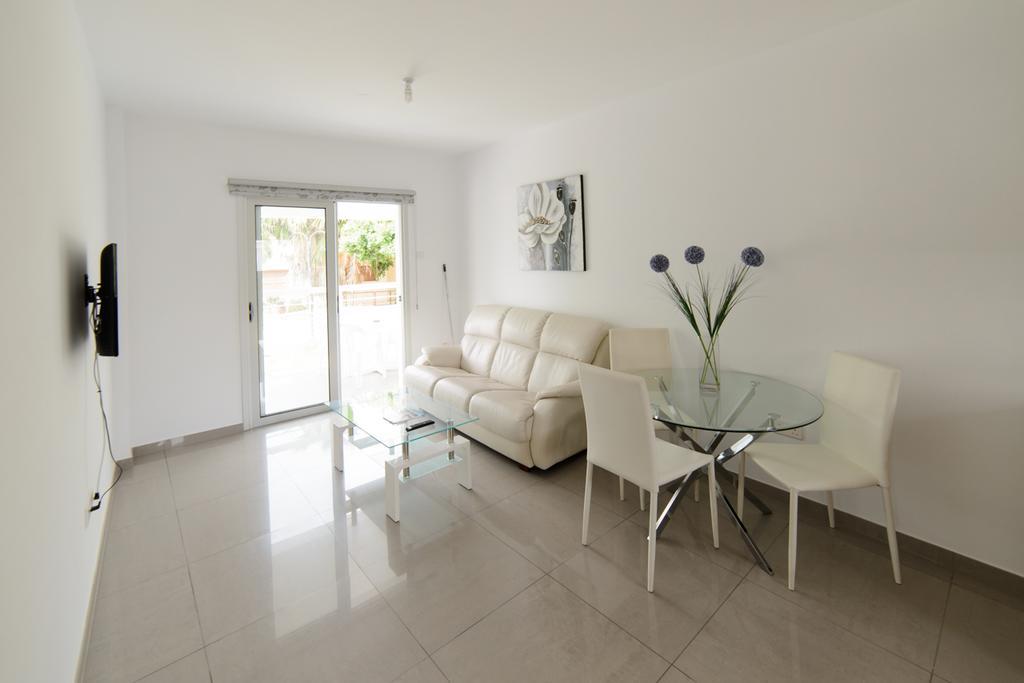 Katalimata Court Appartement Agia Napa Buitenkant foto